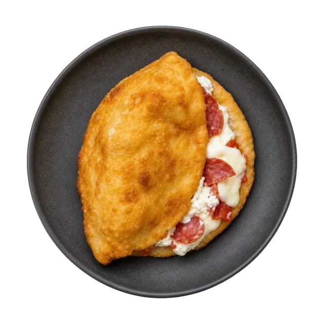 Pizza Fritta, plated