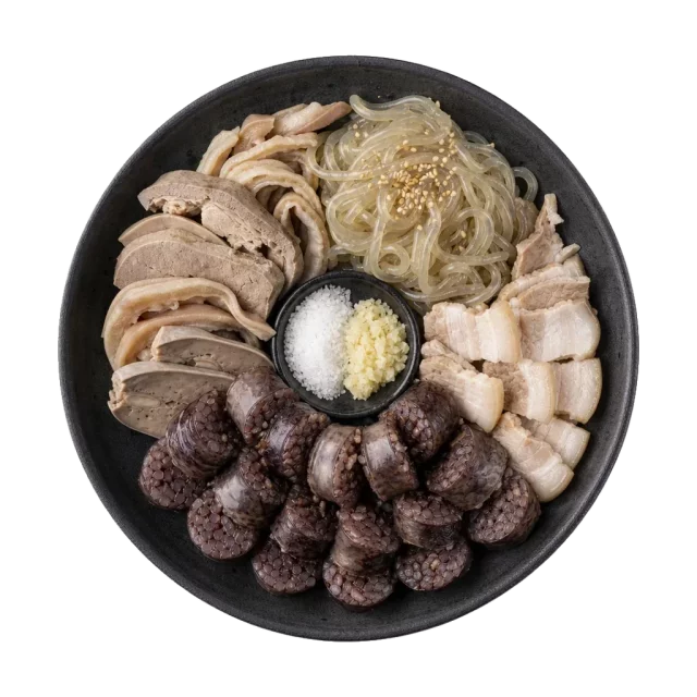 Soondae, plated