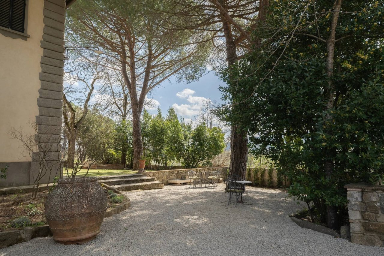 Chianti Classico-Wine Tasting in Chianti 4 Wines at Corte di Valle Wine and Resort