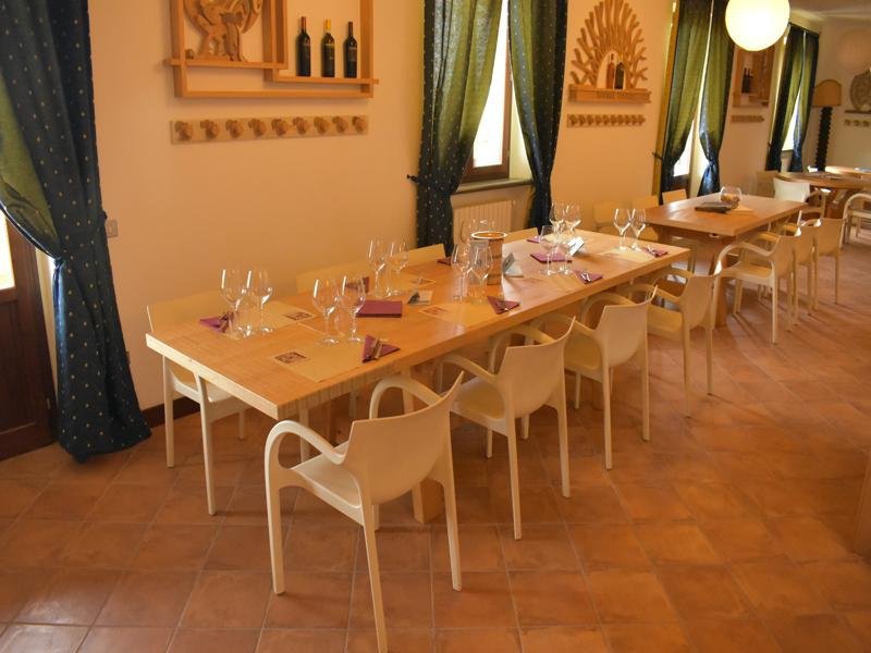 Tastings for groups at Azienda Agricola Custodi