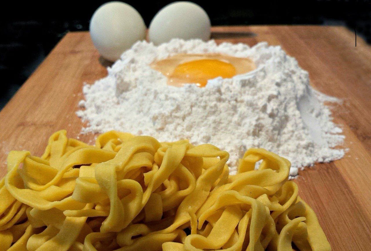 Pasta cooking class with lunch at Tenuta Torciano