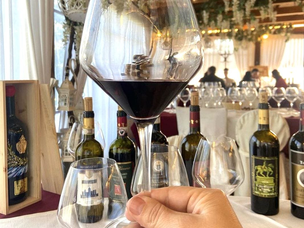 Wine tasting in the historic lounge at Tenuta Torciano