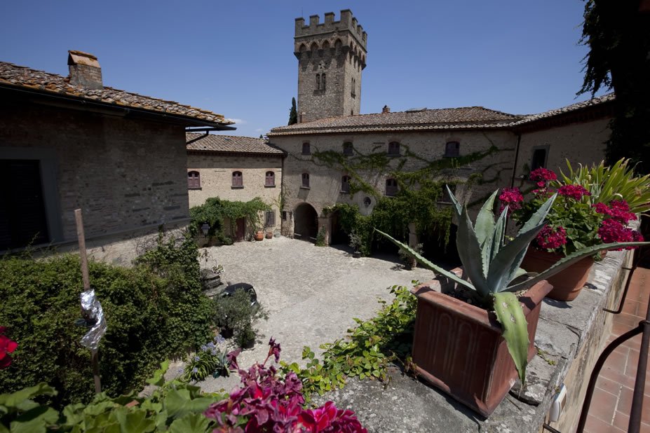 Mini tour and tasting at Castello di Poppiano