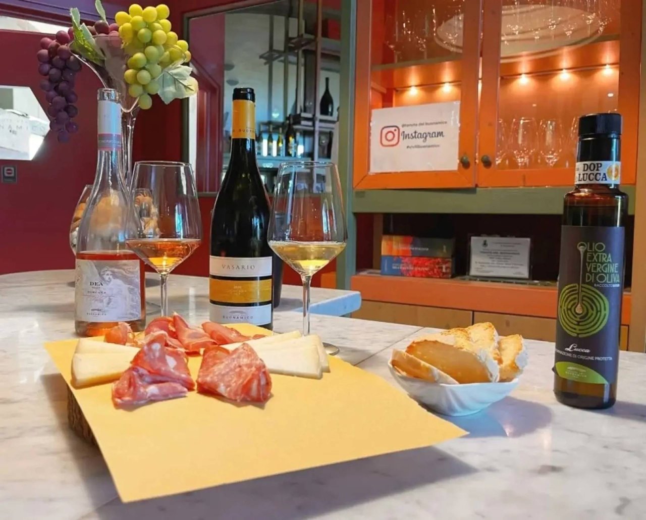 Light Lunch, Tour and Tasting of 6 wines at Tenuta del Buonamico